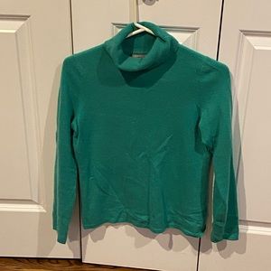 Charter Club Green Cashmere turtleneck sweater